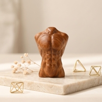Figurine de Homme Musclé en Bois Massif Sculptée à la Main, Art Populaire, Matériau Naturel, Décoration de Bureau Autoportante, Ornement de Maison, Cadeau de Collection
