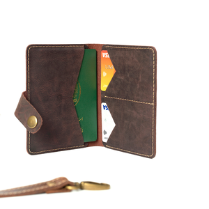 Cartera de Pasaporte de Cuero Vintage con Cierre de Botón, Color Marrón, Porta Tarjetas, Diseño Unisex - Product Image 3