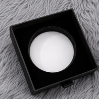 Boîte cadeau en papier noir mat de luxe avec logo personnalisé, laminage gaufré et doublure en éponge pour emballage de boîte à snus en aluminium