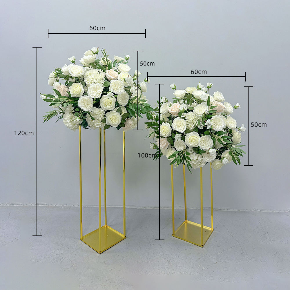 Boule de fleurs rose et blanche