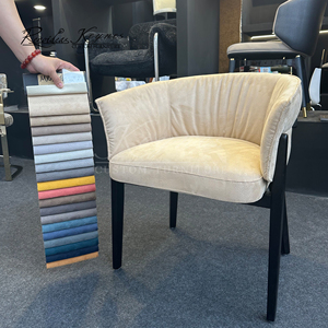 Silla de Restaurante Moderna de Cuero Keynes, con Acolchado Suave, Diseño Ecológico, para Comedor, Muebles Comerciales, Escuela, Uso en Exteriores - Product Image 6