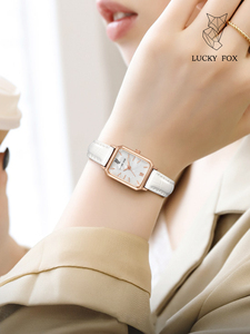Tomi Luckyfox L25 Bestseller Luxus Damen-Quarzuhren Roségold Quadratisches Gehäuse Römische Ziffern-Anzeige Armbanduhren - Product Image 2