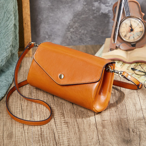 Bolso Bandolera para Mujer, de Cuero Genuino, Color Amarillo Atardecer, Tipo Cubierto, Bolso Mensajero Resistente - Product Image 1