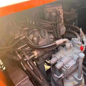 Excavatrice de chantier lourde Hitachi Zx200 certifiée CE, offrant une utilisation stable, une grande fiabilité et une forte demande sur le marché - Product Image 5