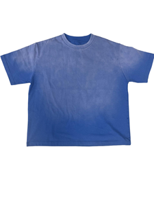 T-shirt Streetwear Personalizzata con Stampa DTG Kornit, Effetto Consumato e Sbiadito al Sole, con Stampa <span class=keywords><strong>Filo</strong></span> Spinato e 74 Teschi Sfumati, in Tessuto Pesante - Product Image 2