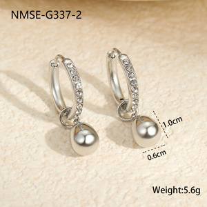 ต่างหูห่วงประดับเพชรซิคอนชุบทอง 18K สแตนเลสแฟชั่นขายส่งสุดฮิตสำหรับผู้หญิง - Product Image 5