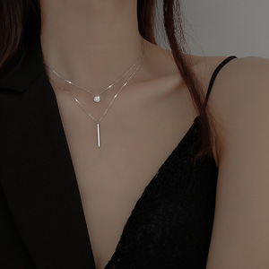 Collar de doble capa con colgante geométrico de tira larga y redondo brillante, estilo sencillo y moderno, para mujer - Product Image 4