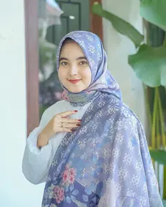 Op Maat Gemaakte Premium Tudung Digitaal Bedrukt Japans Katoen Voile Malaysia Bedrukt Bloemen Chiffon Hijab Sjaal