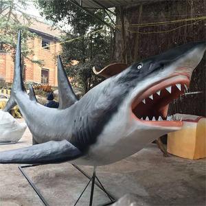 Statue d'animal marin réaliste personnalisable, sculpture géante de <span class=keywords><strong>requin</strong></span> <span class=keywords><strong>baleine</strong></span> en résine pour l'entrée d'un aquarium - Product Image 2