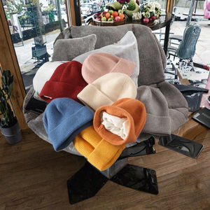 Gorro de punto de lana cálido de invierno para mujer con logotipo bordado, gorros acrílicos gruesos para viajes al aire libre, gorros con estampado Digital - Product Image 3