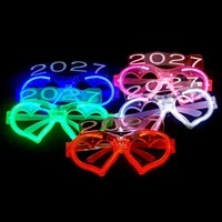 Lunettes LED Lumineuses 2027 en Gros, Lunettes de Fête 2027, Lunettes de Soleil Cœur pour Promotion, Cadeau, Lunettes de Fête Nouvel An 2027