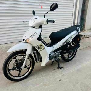 Motocyclette de banlieue monocylindre refroidie par air Yamaha 115 115cc EFI - Product Image 6