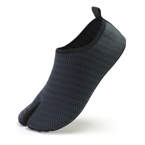 New Design Quick Drying Water <strong>Shoes</strong> Men <strong>Non</strong> <strong>Slip</strong> Barefoot Footwear for Beach and <strong>Pool</strong> Activities Men's Water <strong>Shoes</strong> - Product Image 5
