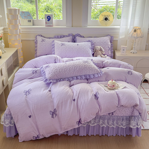 Set di Biancheria da Letto Carino e Femminile <span class=keywords><strong>in</strong></span> 4 Pezzi <span class=keywords><strong>in</strong></span> Velluto Caldo - Include Copripiumino, Federe e Copriletto per l'Inverno - Product Image 4