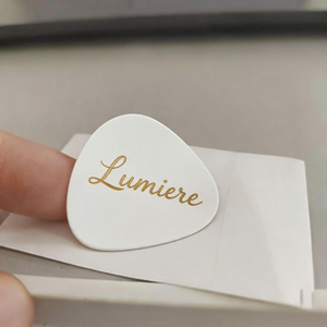 Hojas Holográficas Autoadhesivas Resistentes a los Rayos UV y al Agua, Adhesivos de Anime Vsco, Etiquetas de PVC Transparentes, Adhesivos de Vinilo con Logotipo Personalizado, Adhesivos de Vinilo Troquelados - Product Image 1