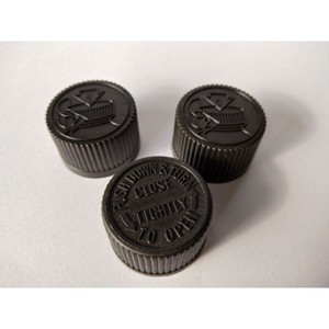 Vente Flash : Bouchons de sécurité enfant (CRC) noirs et blancs 24/410 et 28/410 pour flacons de médicaments et d'huiles essentielles - Product Image 1