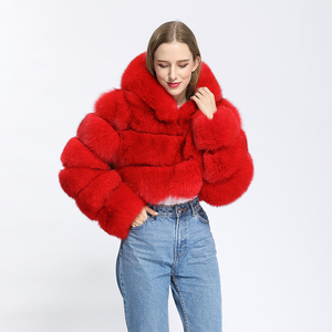 <span class=keywords><strong>Di</strong></span> nuovo Modo Con Cappuccio <span class=keywords><strong>di</strong></span> <span class=keywords><strong>Volpe</strong></span> Cappotto <span class=keywords><strong>di</strong></span> <span class=keywords><strong>Pelliccia</strong></span> <span class=keywords><strong>di</strong></span> Inverno Caldo <span class=keywords><strong>di</strong></span> Alta Reale della <span class=keywords><strong>Pelliccia</strong></span> <span class=keywords><strong>di</strong></span> Fox Delle Donne <span class=keywords><strong>di</strong></span> Stile Breve Con Cappuccio Cappotto <span class=keywords><strong>di</strong></span> <span class=keywords><strong>Pelliccia</strong></span> <span class=keywords><strong>di</strong></span> <span class=keywords><strong>Volpe</strong></span> - Product Image 5