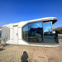 Maison Capsule Spatiale Moderne de Luxe, Portable et Mobile pour Glamping en Extérieur, Hôtel-Resort en Capsules Mobiles