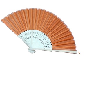 พัดงานแต่งงานสเปนขนาด 21 ซม. - โครงไม้หุ้มผ้าซาติน ดีไซน์เรียบง่าย มีหลายสีให้เลือกสำหรับงานแต่งงาน - Product Image 4