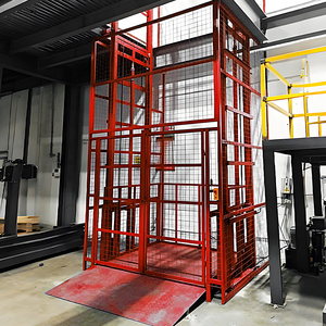 Monte-charge à <span class=keywords><strong>rail</strong></span> guidé personnalisé <span class=keywords><strong>pour</strong></span> entrepôt, mezzanine et atelier industriel avec système de plateforme à entraînement par chaîne - Product Image 1