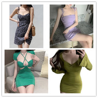 Stok Pakaian Baru Chen, Diskon! Gaun Wanita Baru, Atasan, Blus, Crop Top, dan Kaos dalam Bal (Pakaian Bekas)