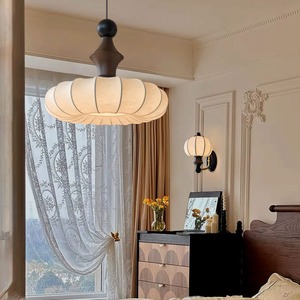 Lámpara Colgante Retro de Madera Maciza, Nueva Lámpara LED de Techo con Tela de Seda China para Dormitorio y Sala de Estar - Product Image 1