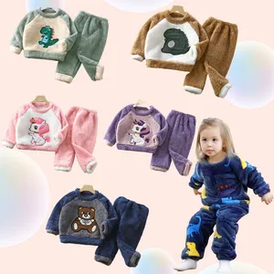 Popular children winter flannel pajamas set two pieces sleeping wear animal cartoon print winter warm causal pajamas for girls