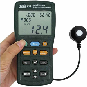 Testeur de puissance solaire portable Xtester TES-132, plage 400-1Knm, 2000W/m², 634Btu/(ft²h), carte 2G USB, 1 an - Product Image 2
