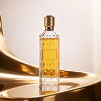 Flacon de parfum en verre de 100 ml, forme unique, flacon vide, logo personnalisé pour parfum