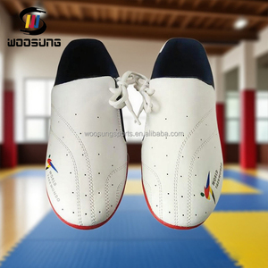 Scarpe da <span class=keywords><strong>Taekwondo</strong></span> per Uomo Adulto per Allenamento di Arti Marziali per Stili Samurai, Karate e Judo - Product Image 3