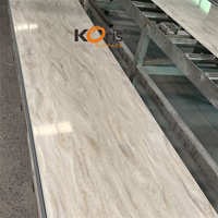 Panneaux de surface solide en pierre artificielle acrylique à motifs de la marque Koris, couleur blanche, pour la décoration intérieure et les comptoirs