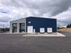 Bâtiment Industriel Préfabriqué en Métal à Structure d'Acier : Atelier, Entrepôt ou <span class=keywords><strong>Petit</strong></span> <span class=keywords><strong>Garage</strong></span> - Product Image 1