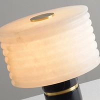 Lampe de table moderne en albâtre avec veilleuse pour la lecture, alimentation secteur pour la maison ou le bureau