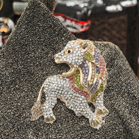 Broche Plaqué Or Rose Rouge pour Femme et Enfant, Motif Oiseau Exquis, Idéale comme Badge de Manteau – Nouveauté Tendance