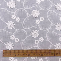 Bon Prix Tissu Voile 100% Coton Broderie Œillets Style Suisse Cordon Dentelle Blanc PFD pour Robes de Mariée Femme