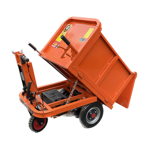 Chariot à benne basculante électrique à trois roues en acier thermolaqué rouge, chariot à main industriel mobile, moteur 1200W, structure fermée - Product Image 1