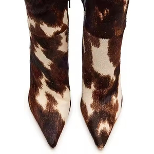 אופנה באיכות גבוהה אופנה דמוית פרווה חורף הברך גבוהה הדפס נמר נשים נעלי נשים מחודדות - Product Image 3