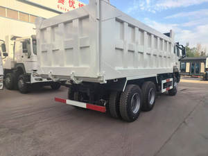 Truk Dump Bekas Truk Tipper Kotak Kargo yang Diperkuat Pompa Hidrolik Handal Kecepatan Angkat Cepat untuk Pemuatan Frekuensi Tinggi - Product Image 3