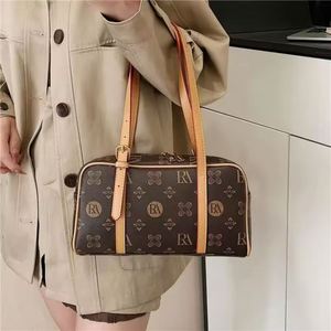 กระเป๋าถือและกระเป๋าสะพายข้างผู้หญิงสุดหรูแบบขายส่งปี 2026 รุ่นใหม่ - Product Image 1