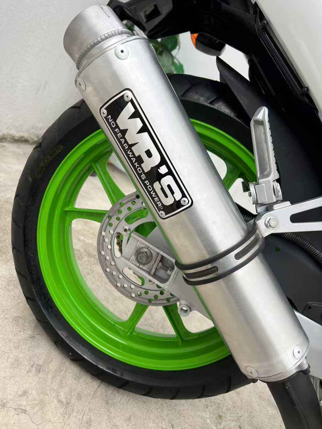 Kawasaki ZXR250 1989-1990 Green White Motorcycle Fairing| Alibaba.com