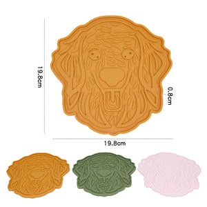 وسادة لعق للكلاب عالية الجودة بالجملة مع أكواب شفط، مغذي بطيء قابل للغسل وغير قابل للانزلاق مصنوع من السيليكون - Product Image 3