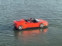 Bateau électrique en acier au design de voiture de sport, yacht rapide pour le lac, bateau de loisirs côtier, véhicule aquatique pour passagers de parc aquatique