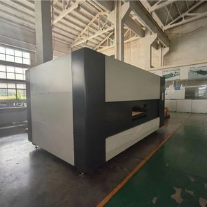 Machine de découpe laser à fibre CNC entièrement fermée <span class=keywords><strong>3015</strong></span> facile à utiliser, 3000W, CE, pour tôle d'acier inoxydable, d'aluminium et de carbone - Product Image 6