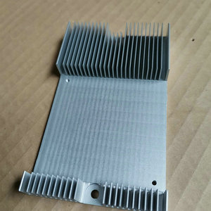ฮีทซิงค์อะลูมิเนียมแบบกลึง CNC สำหรับแหล่งจ่ายไฟ พร้อมแบบยึดด้วยสกรู - Product Image 2