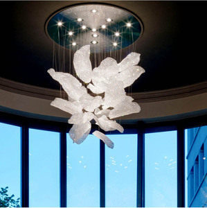 <span class=keywords><strong>Lampadario</strong></span> di grandi dimensioni con perline di cristallo a forma di <span class=keywords><strong>nuvola</strong></span> di illuminazione a sospensione in cristallo personalizzato per soffitto alto del <span class=keywords><strong>lampadario</strong></span> dell'hotel della Hall della Villa - Product Image 2