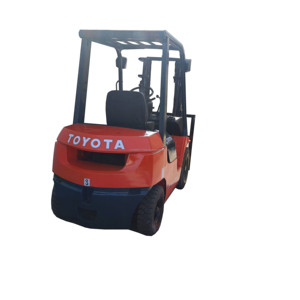 Montacargas Usado con Motor Diésel de 2 Toneladas y 4.5 Metros de Altura, Modelo 2023 en Venta - Product Image 1