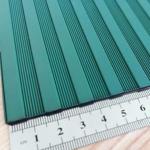 Rouleau de revêtement de sol en vinyle caoutchouc antidérapant de 3 mm à larges rayures fines <span class=keywords><strong>pour</strong></span> fourgon de transport et remorque à <span class=keywords><strong>chevaux</strong></span> - Product Image 6