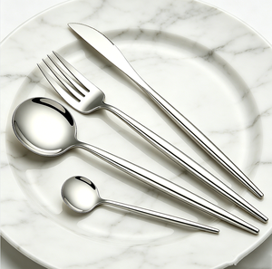 Ensemble <span class=keywords><strong>de</strong></span> <span class=keywords><strong>couverts</strong></span> 4 pièces en acier inoxydable 430 poli miroir, design classique style portugais, origine Guangdong, vente en gros - Product Image 2