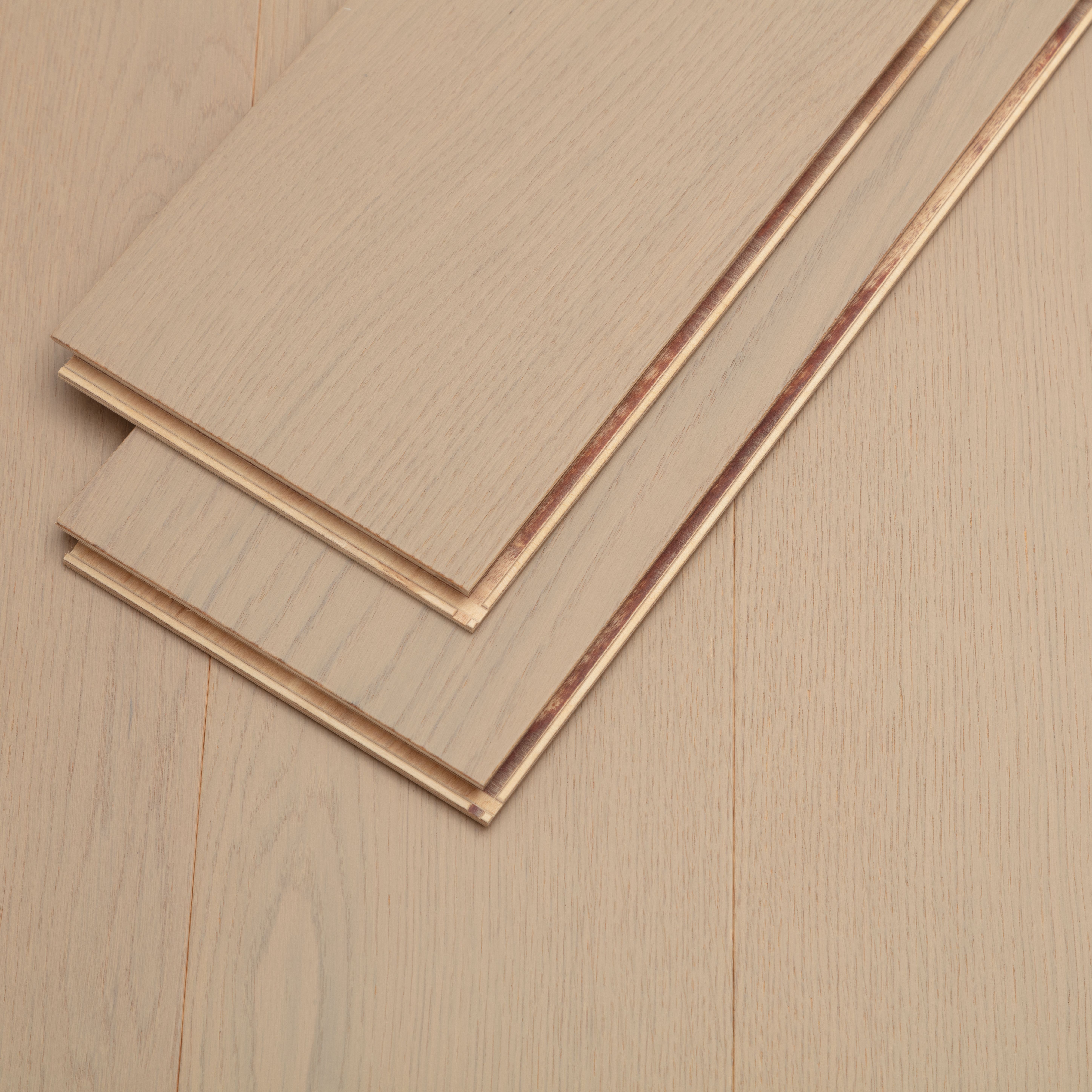 Dark Natural Oak Plank Flooring