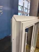 Fenêtres coulissantes en PVC P80 à joint étanche, résistantes aux intempéries et durables, pour des projets de construction résidentielle écoénergétiques
